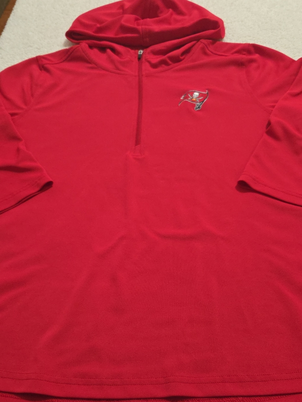 CUTTER & BUCK NFL TAMPA BAY BUCCANEERS HALF ZIP SHIRT